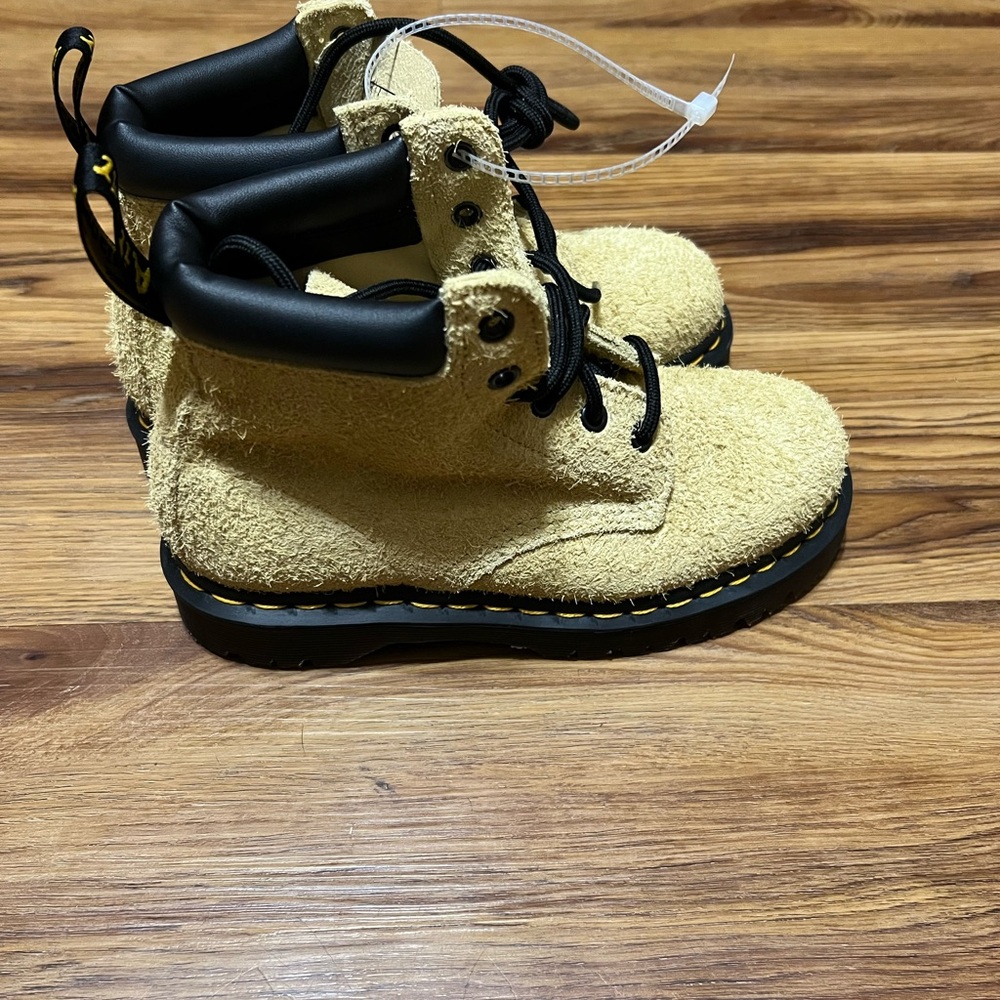 Dr Martens Boots Women’s Size 5 - Picture 2 of 6